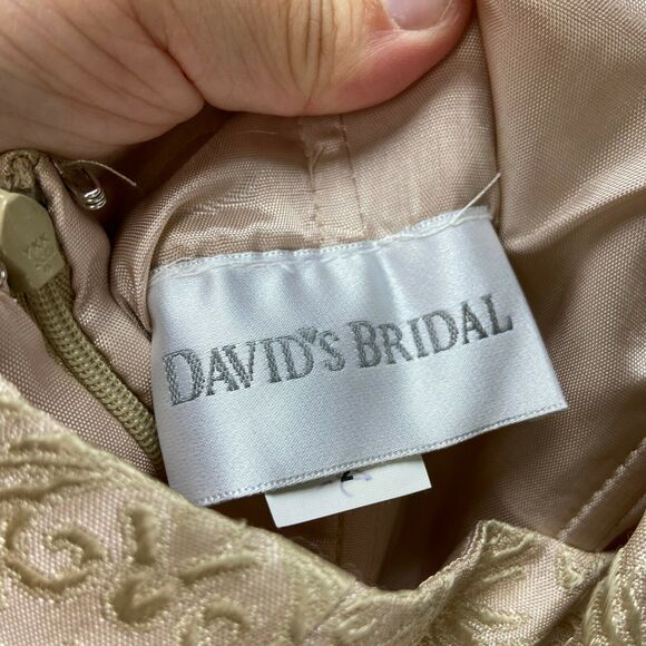 2/$30 David's Bridal 2 Womens Gold Baroque Halter Formal Bridesmaid Dress - Picture 5 of 8